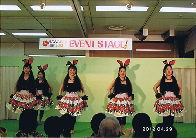 �t���_���X����