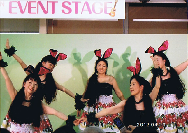 �t���_���X����