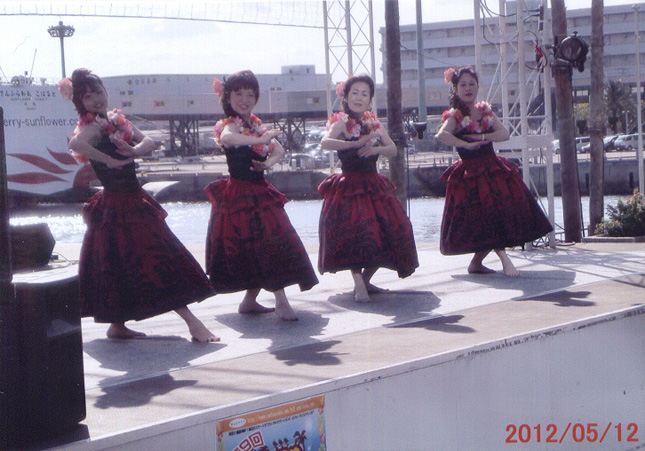 �t���_���X����