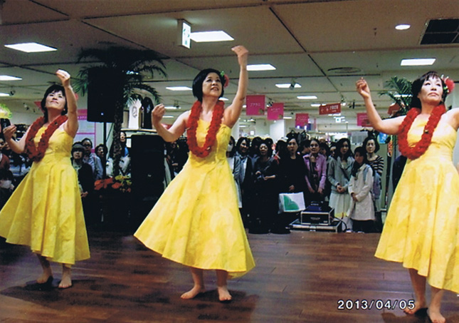 �t���_���X����