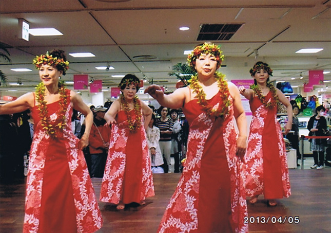 �t���_���X����