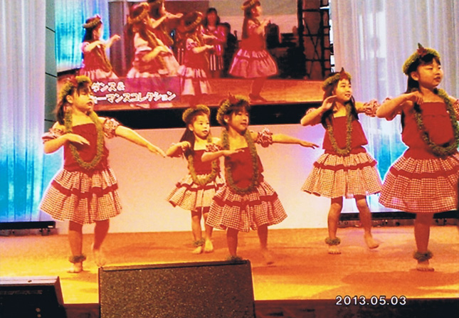 �t���_���X����