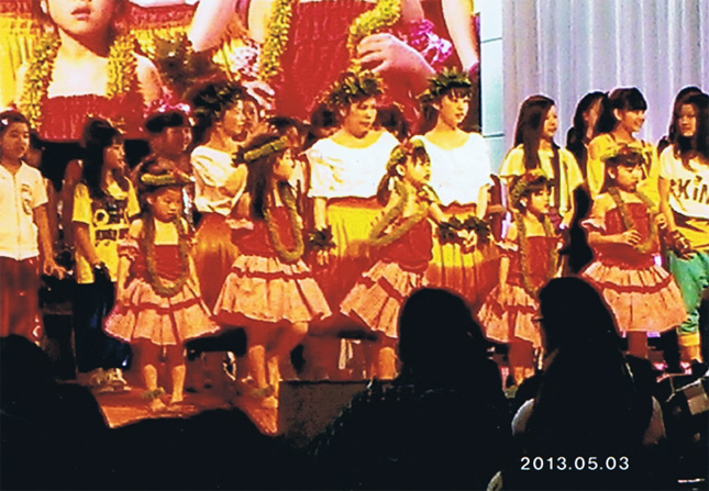 �t���_���X����