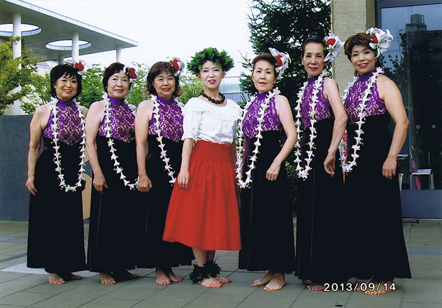 �t���_���X����