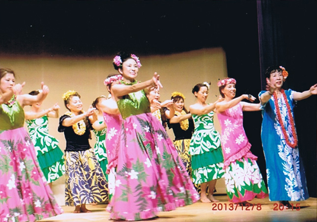 �t���_���X����