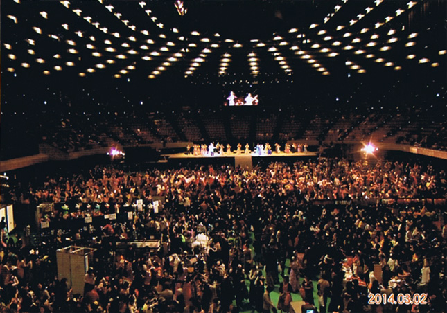 �t���_���X����