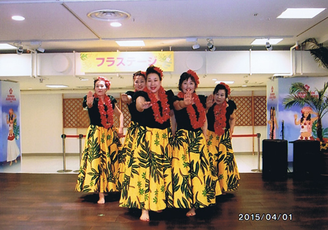 �t���_���X����