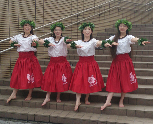 �t���_���X����