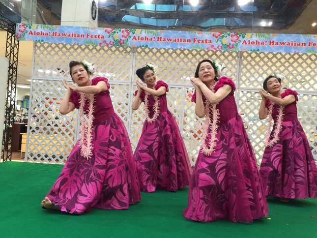 �t���_���X����