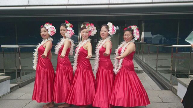 �t���_���X����