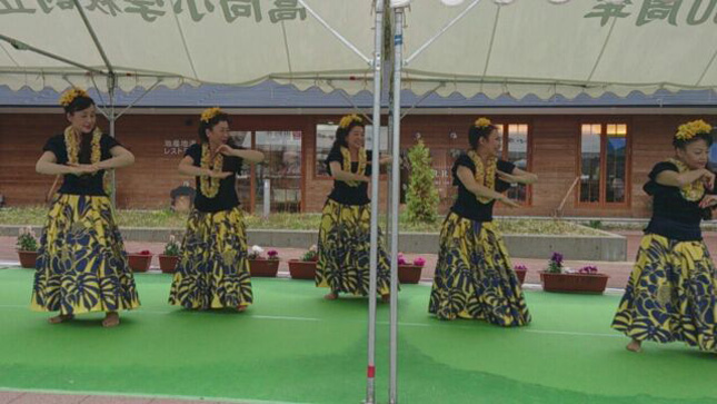 �t���_���X����