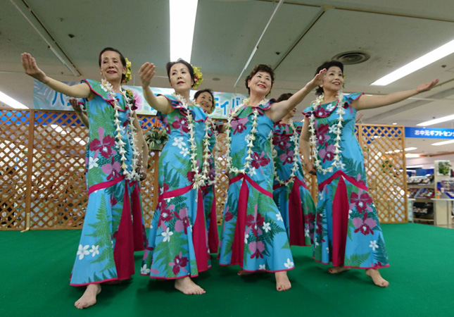 �t���_���X����