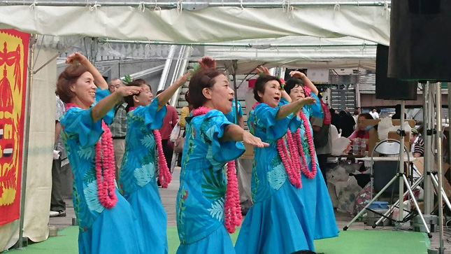 �t���_���X����