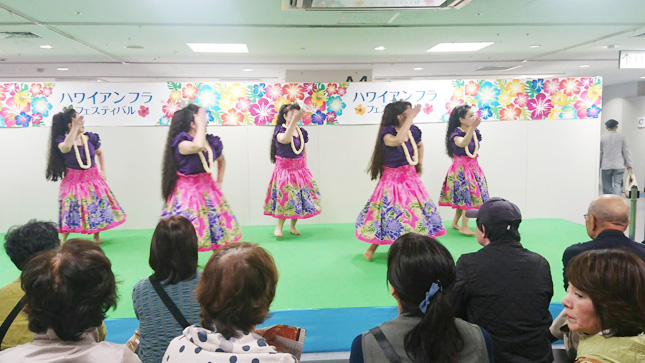 �t���_���X����