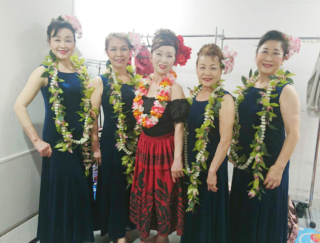 �t���_���X����