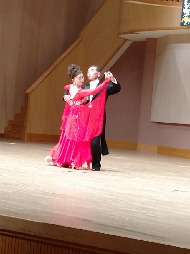 �t���_���X����